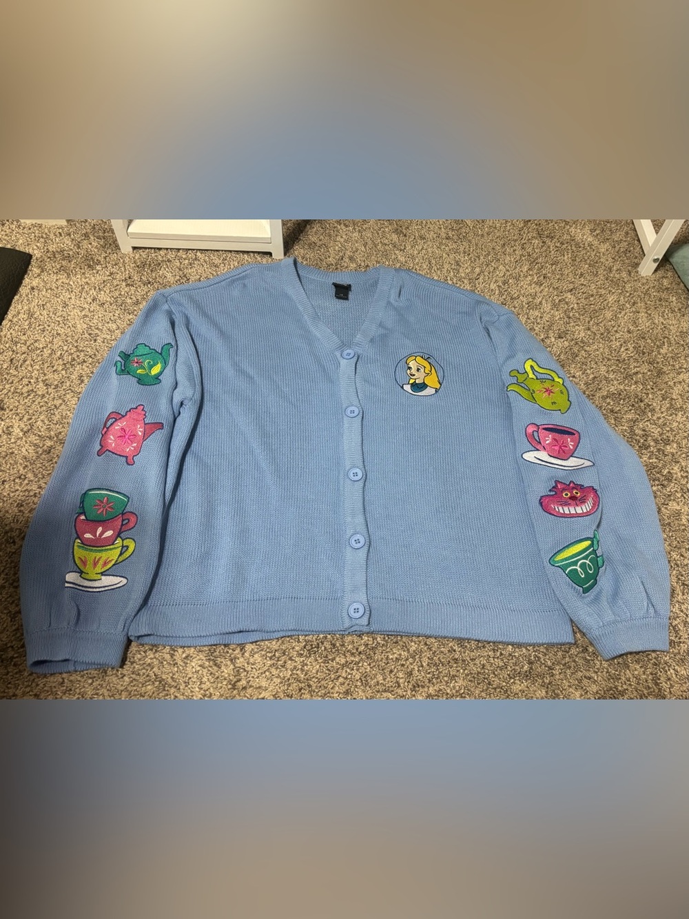 Disney Alice in Wonderland cardigan - Size Large